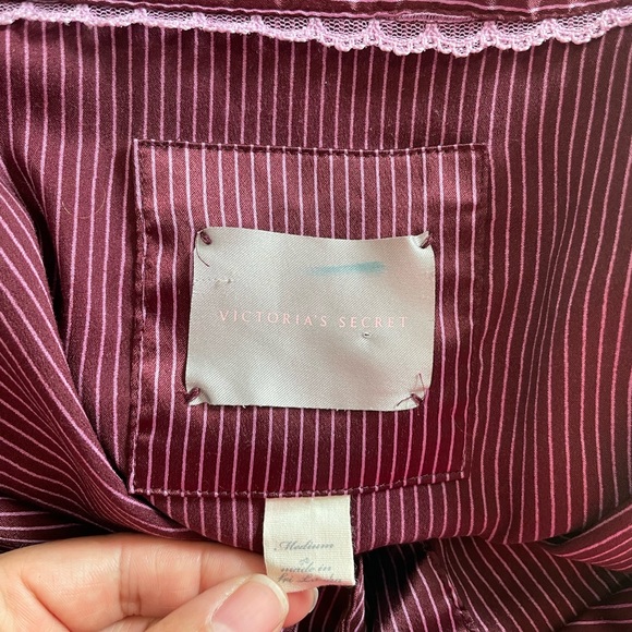 Victoria Secret, Purple, ribbon tripe,2pc set Medium pajamas, intimate women’s - Picture 3 of 7